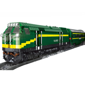 Конструктор "Дизельний тепловоз NJ2" MOULD KING 12001